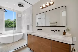122 3rd Pl, New York City, NY 11231 - Photo 6