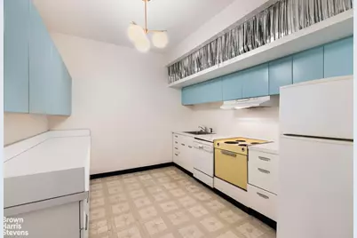 438 E 88th Street, New York, NY 10128 - Photo 16