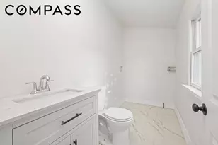 241 Simonson Ave, New York, NY 10303 - Photo 10