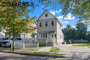 241 Simonson Ave, New York, NY 10303 - Photo 1