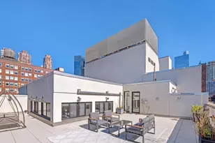 421 W 54th St, New York, NY 10019 - Photo 8