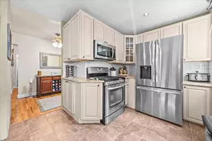 2043 E 58th St, Brooklyn, NY 11234 - Photo 4