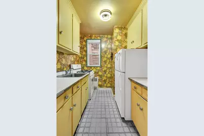 1250 Ocean Parkway #2L, New York City, NY 11230 - Photo 8