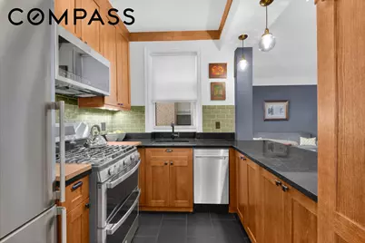 680 W 204th Street #3G, New York City, NY 10034 - Photo 6