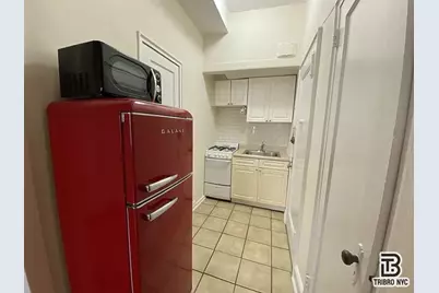 247 W 102nd Street #2B, New York, NY 10025 - Photo 4