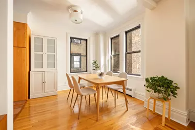 161 W 75th Street #3F, New York, NY 10023 - Photo 2