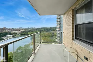 2500 Johnson Ave, New York City, NY 10463 - Photo 14