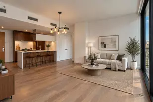 21-30 44th Dr, Long Island City, NY 11101 - Photo 2