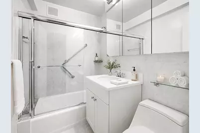 420 E 72nd Street #7L, New York, NY 10021 - Photo 6