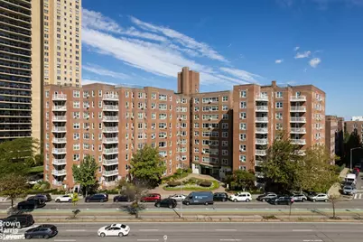 110-31 73rd Road #6K, Forest Hills, NY 11375 - Photo 6