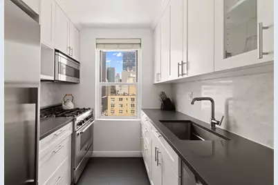 201 E 36th Street #17D, New York, NY 10016 - Photo 6