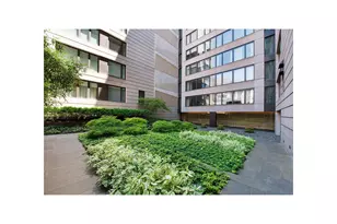 505 Greenwich St, New York City, NY 10013 - Photo 14