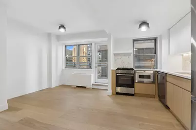 321 E 48th Street #14A, New York, NY 10017 - Photo 6
