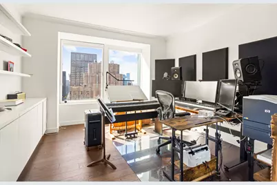 150 W 56th Street #5206, New York City, NY 10019 - Photo 6