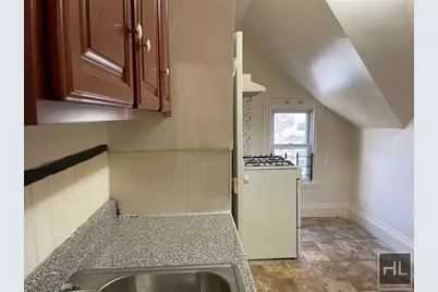 739 E 5th Street #3, Brooklyn, NY 11218 - Photo 1