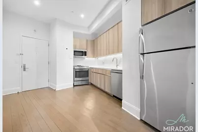 15 Park Row #6A, New York, NY 10038 - Photo 2