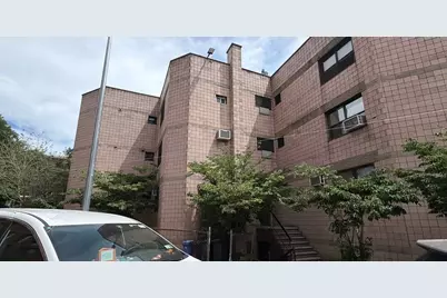 72 Clove Road #76, Brooklyn, NY 11225 - Photo 2