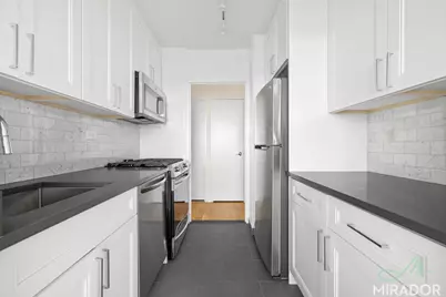 145 W 67th Street #21K, New York, NY 10023 - Photo 4