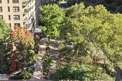 185 W End Avenue #11H, New York City, NY 10023 - Photo 2