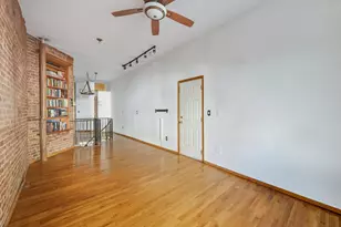 332 W 17th St, New York City, NY 10011 - Photo 10