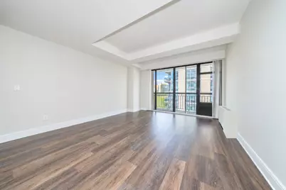 354 E 91st Street #1302, New York, NY 10128 - Photo 2