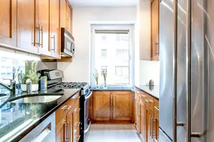 45 Sutton Pl S, New York, NY 10022 - Photo 4