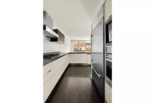 333 W 14th St, New York, NY 10014 - Photo 8