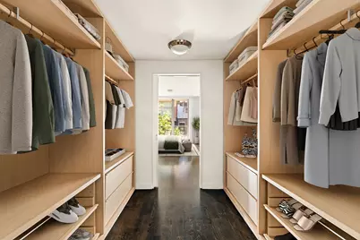 333 W 14th Street #4, New York, NY 10014 - Photo 16