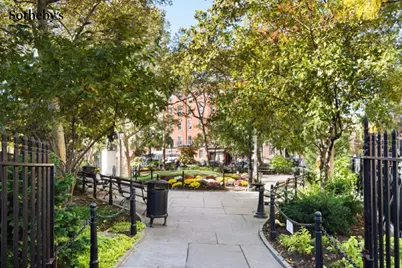 299 W 12th Street #9F, New York, NY 10014 - Photo 10