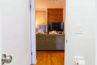 401 W 47th Street #5, New York, NY 10036 - Photo 10