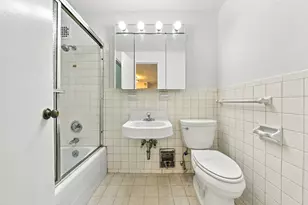 301 E 48th St, New York, NY 10017 - Photo 18