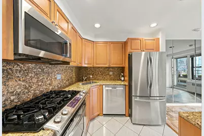 301 E 48th Street #15/16F, New York, NY 10017 - Photo 6