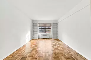 301 E 48th St, New York, NY 10017 - Photo 16