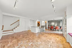 301 E 48th St, New York, NY 10017 - Photo 2