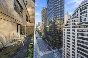 301 E 48th St, New York, NY 10017 - Photo 8