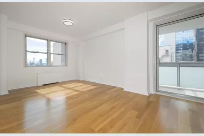 300 E 40th Street #26-R, New York City, NY 10016 - Photo 4
