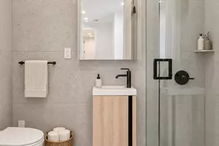 371 Hawthorne St, Brooklyn, NY 11225 - Photo 8