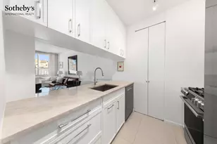 401 E 60th St, New York, NY 10022 - Photo 2