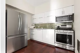 723 President St, New York City, NY 11215 - Photo 4