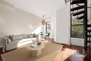 723 President St, New York City, NY 11215 - Photo 2