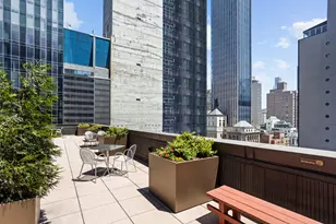 146 W 57th St, New York, NY 10019 - Photo 16