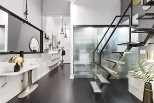 310 E 40th St, New York City, NY 10016 - Photo 8