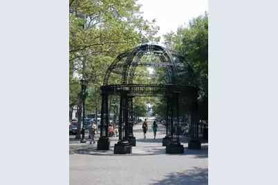 234 E 50th Street #2E, New York City, NY 10022 - Photo 10