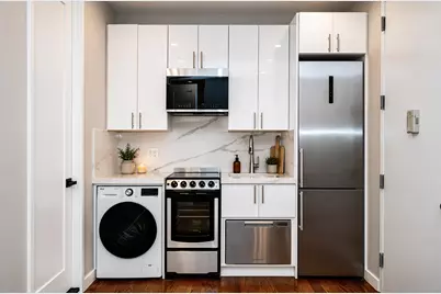 216 Thompson Street #2G, New York City, NY 10012 - Photo 2