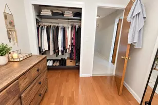 21-50 71st St, New York City, NY 11370 - Photo 12