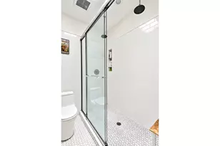 55 E 73rd St, New York, NY 10021 - Photo 6