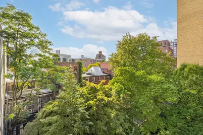 100 W 12th Street #5A, New York, NY 10011 - Photo 4
