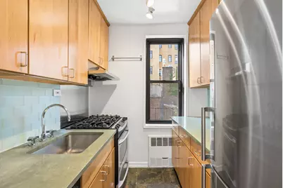 100 W 12th Street #5A, New York, NY 10011 - Photo 1