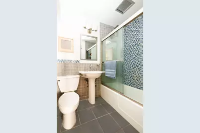 9 Barrow Street #4B, New York, NY 10014 - Photo 4