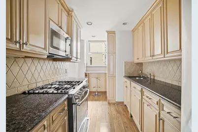 1040 Park Avenue #8E, New York, NY 10028 - Photo 6
